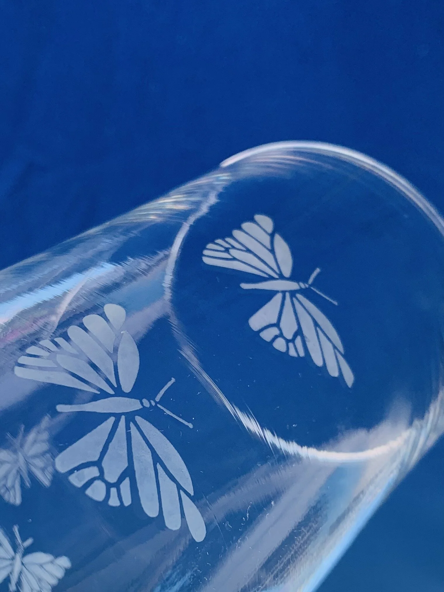 Personalize a glass vase