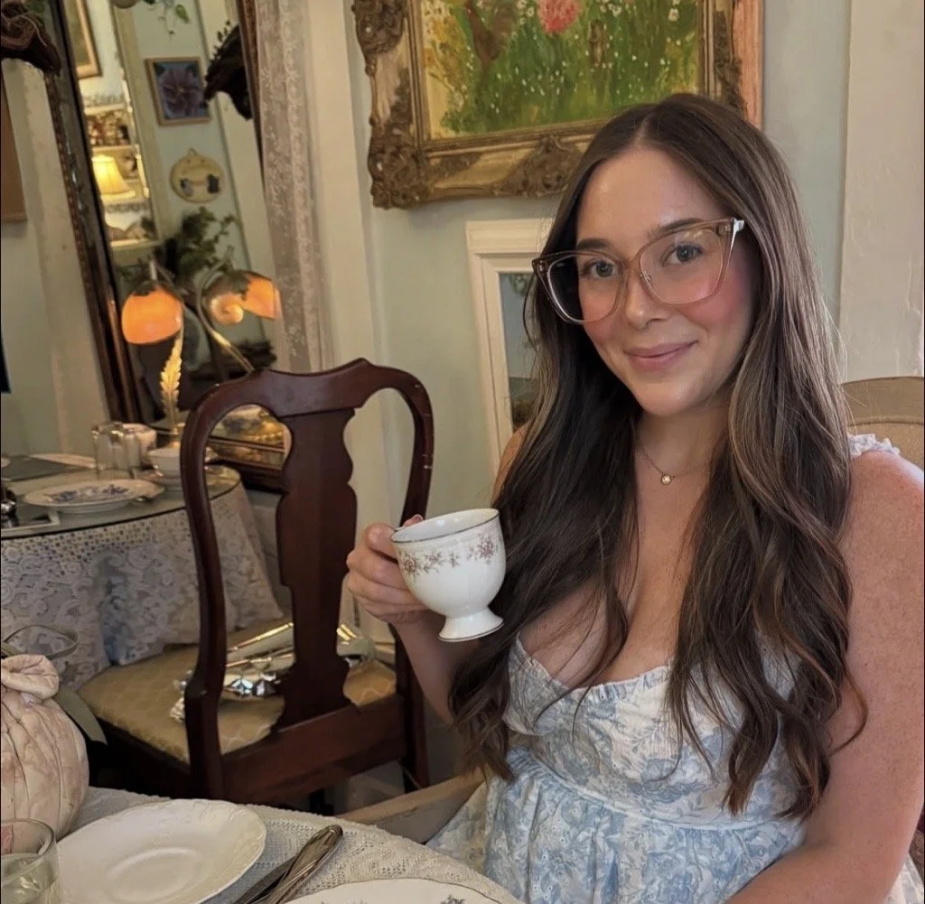 A Guide to Afternoon Tea Etiquette for Modern Tea Lovers