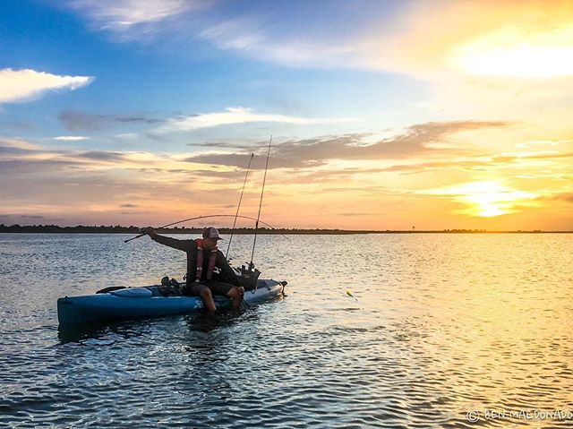 Abel snapped this sweet shot as I was landed a red. .
.
.
.
#hobiefishing #photooftheday #hobiefishingteam #sonya7iii #redfish #marsh #galveston #texas