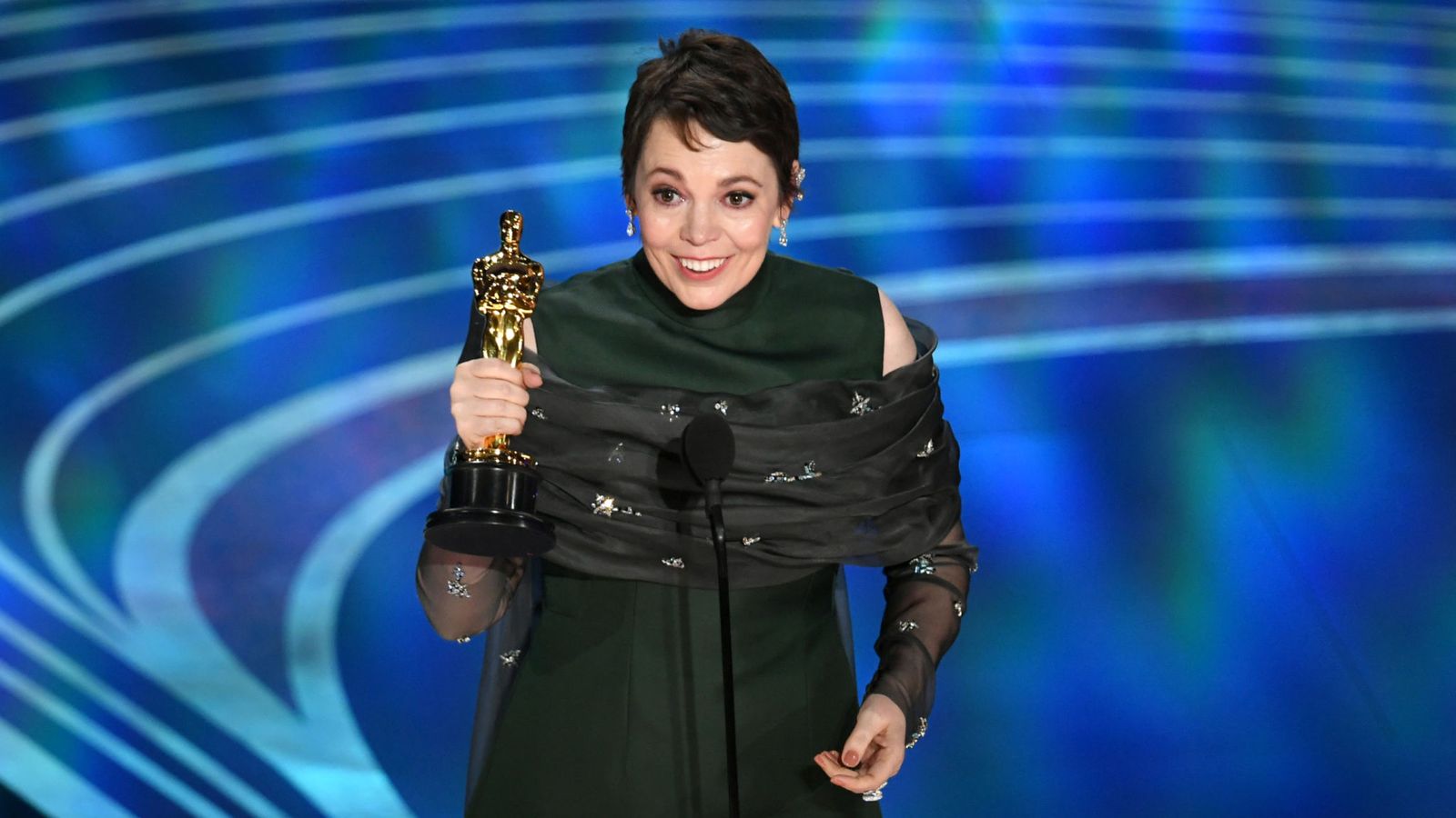skynews-olivia-colman-oscars_4589136.jpg