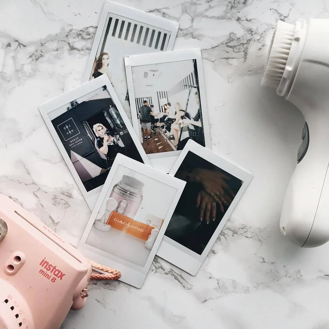 mobilenailsalonclarisonic.jpg
