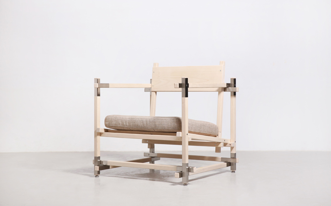 the-cave-Bracket-Chair-01_680.jpg