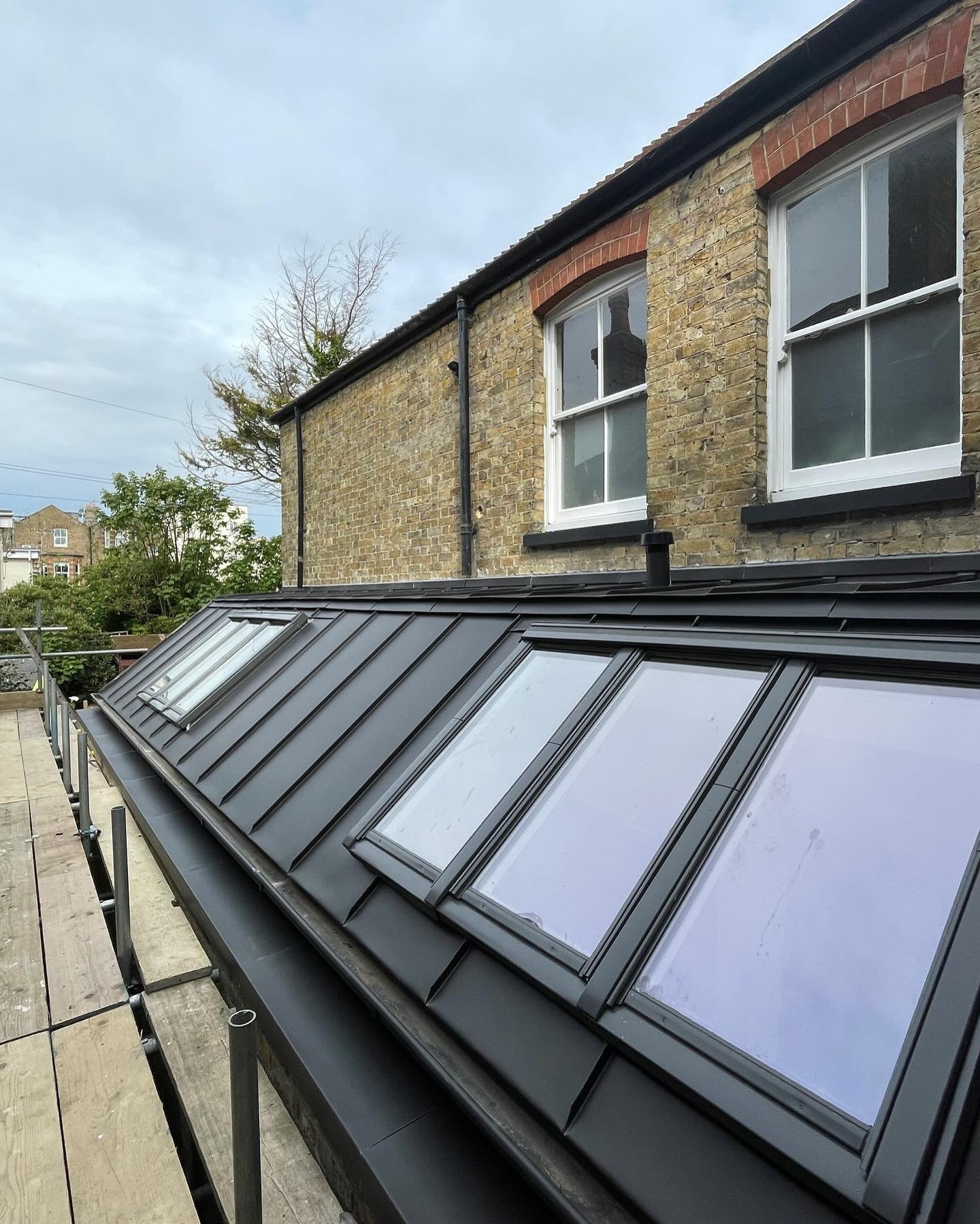 Inching closer to completion &amp; snagging!

Big thank you to: 

@margate_fixerupper @quentinjonesconstruction @vestastructures @microcementmargate @thecamdentiler @betterkitchensuk @velux @floorsofstone &amp; others