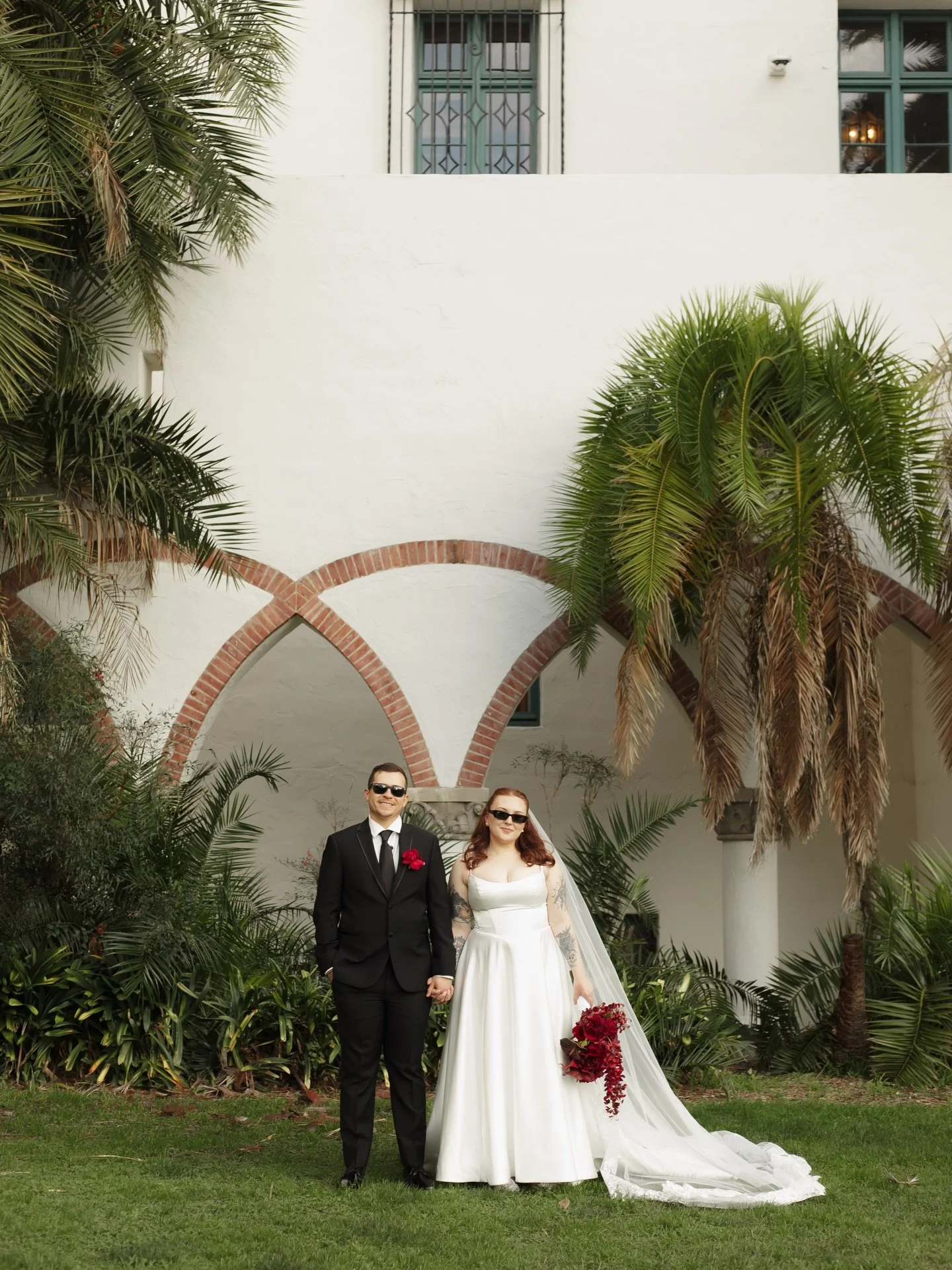 Shades on &amp; vows exchanged 🕶️💍
Santa Barbara Courthouse, you never disappoint. 

Congrats, L &amp; B ✨🤍🥂

#santabarbaracourthouseelopement 
#santabarbarawedding #santabarbaraphotographer 
#santabarbaraelopement #californiaelopementphotographe