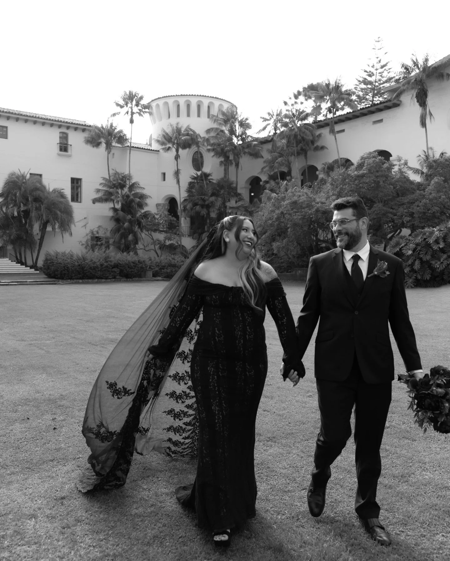 These two, a courthouse, and a dress that stole the show 🖤

Iconic moments from their intimate elopement in Santa Barbara. Pretty safe to say, we will never forget or stop talking about this day ✨

Details:
Photographers @minraephoto 
Dress: @houseo