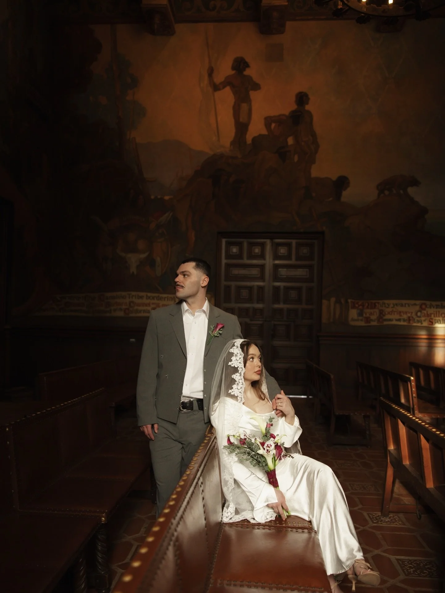 With amor, L &amp; A 🤍

Beneath an overcast sky, they spent the afternoon 
wrapped in romance and celebrating love.

Here&rsquo;s a little glimpse into their intimate elopement 
at the Santa Barbara Courthouse ✨💍

#santabarbaracourthouseelopement
#