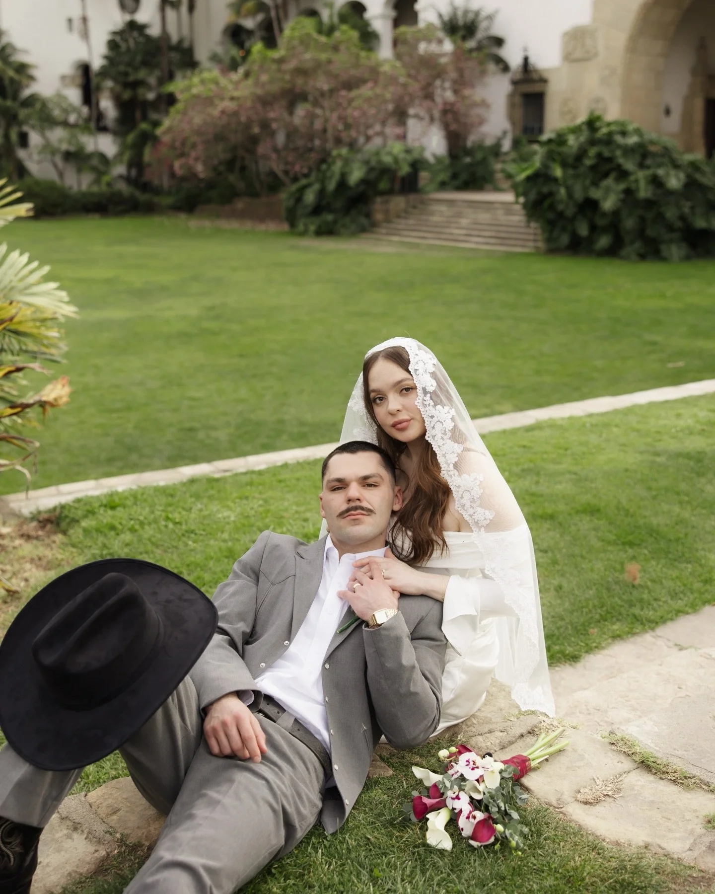 Sunken Gardens, soft morning light, and an intimate courthouse elopement with these two ✨

#santabarbaracourthouseelopement #santabarbarawedding #santabarbaraphotographer #santabarbaraelopement #californiaelopementphotographer

Santa Barbara Courthou