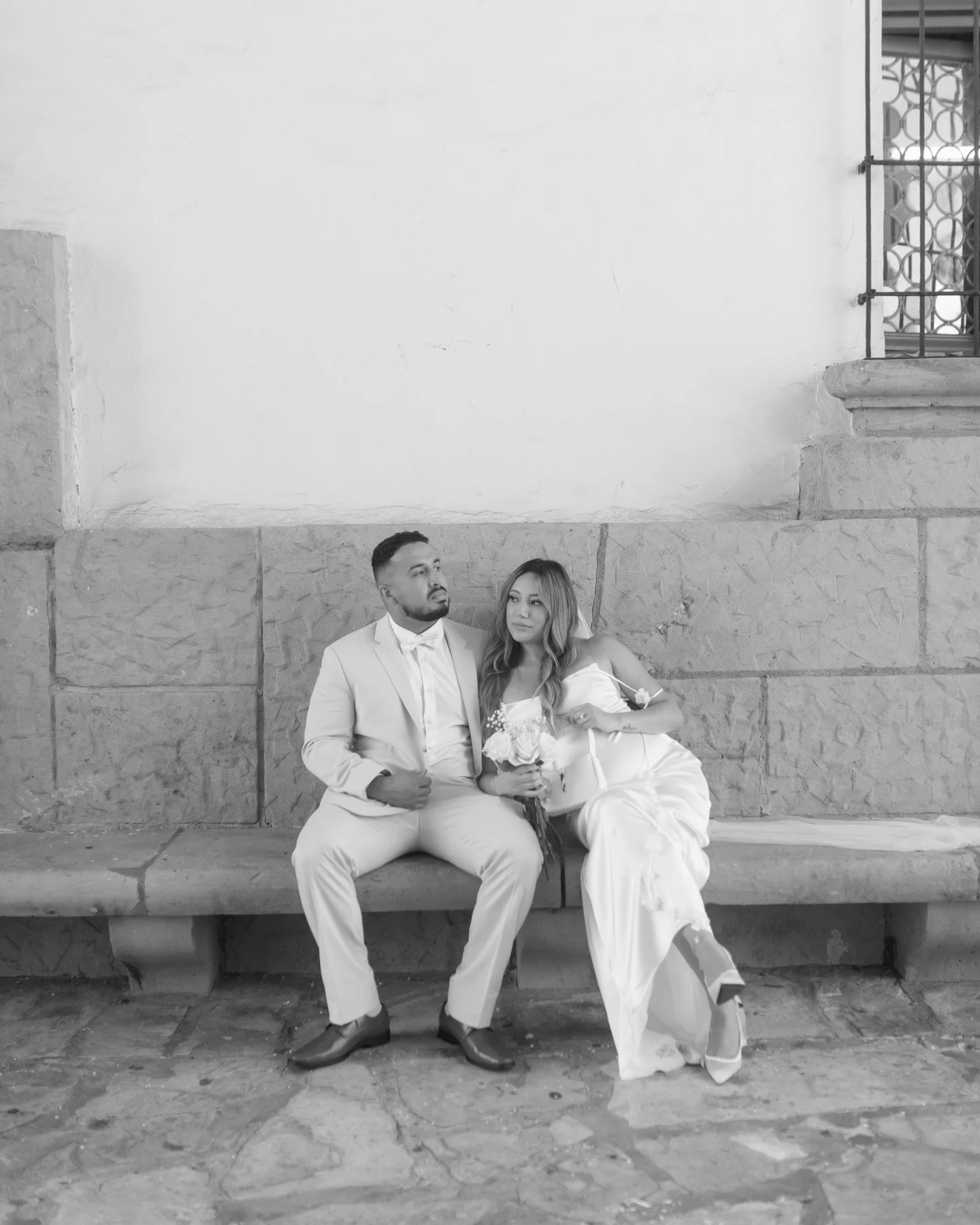 Intimate elopement moments that mean everything ✨
The sweetest start to forever for J &amp; R at the Santa Barbara Courthouse, with their growing family already part of the story. 🤍

#santabarbaracourthouseelopement #santabarbarawedding #santabarbar