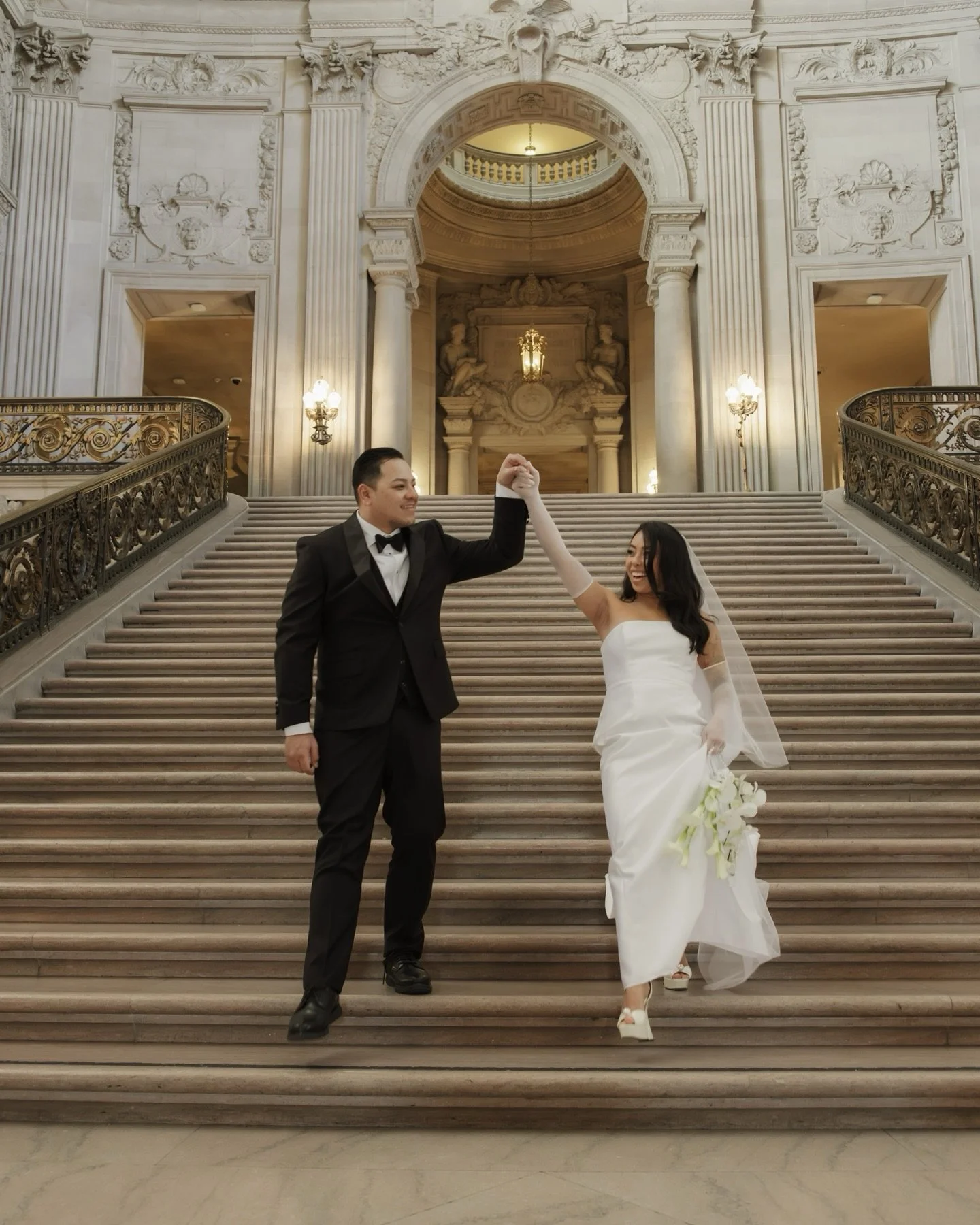 Before anything else, there&rsquo;s love 🤍

The Lubangs, at SF City Hall. Right before their ceremony, Ryan and Michelle shared their first moments together. 
Their Wedding day was held together by love, family, and everything that led them here. ✨?