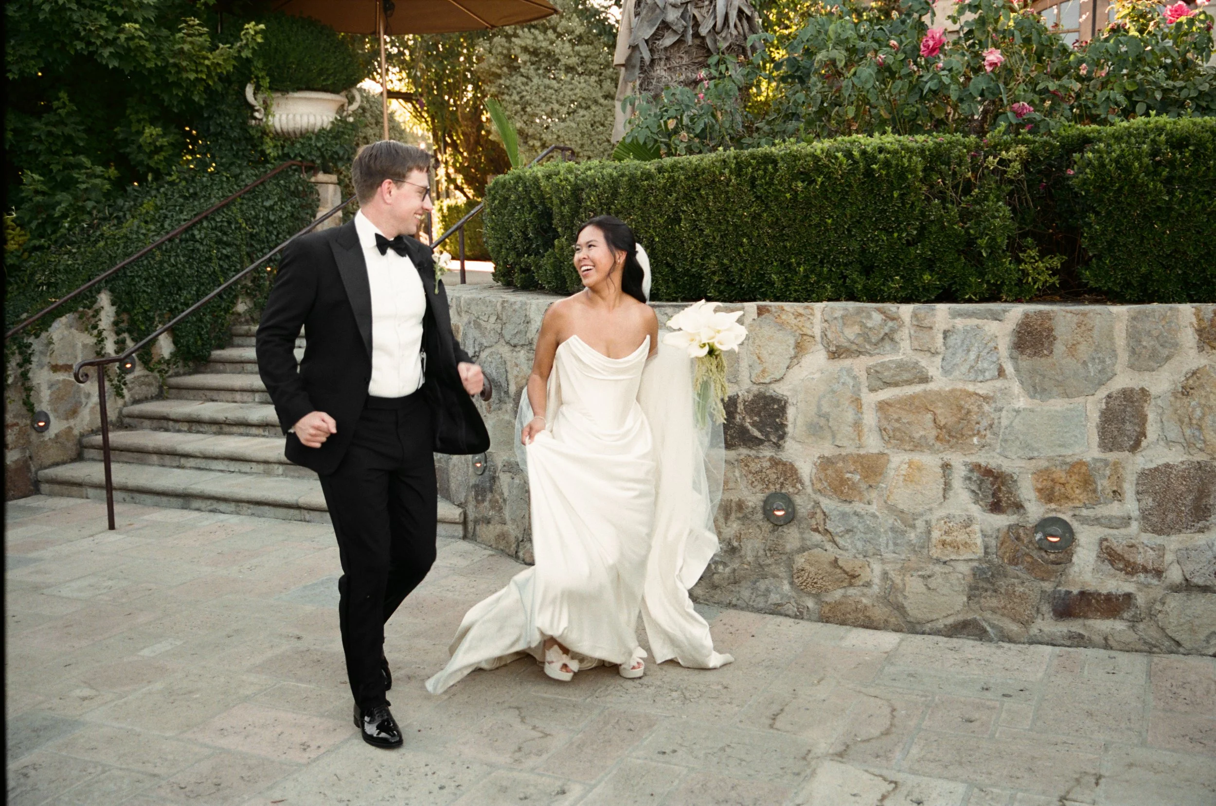 Photo of Wedding Couple by MinRae Photo