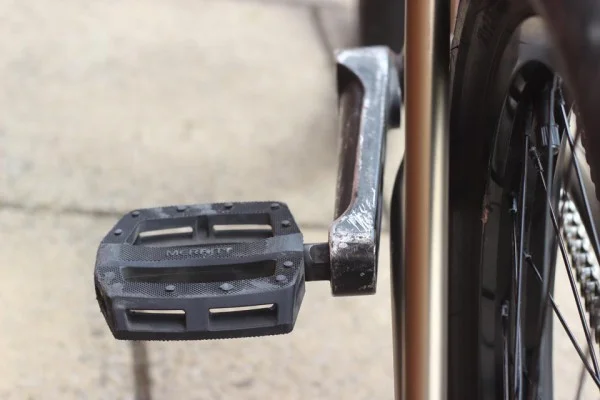 Who needs pegs when you have pedals and cranks right?