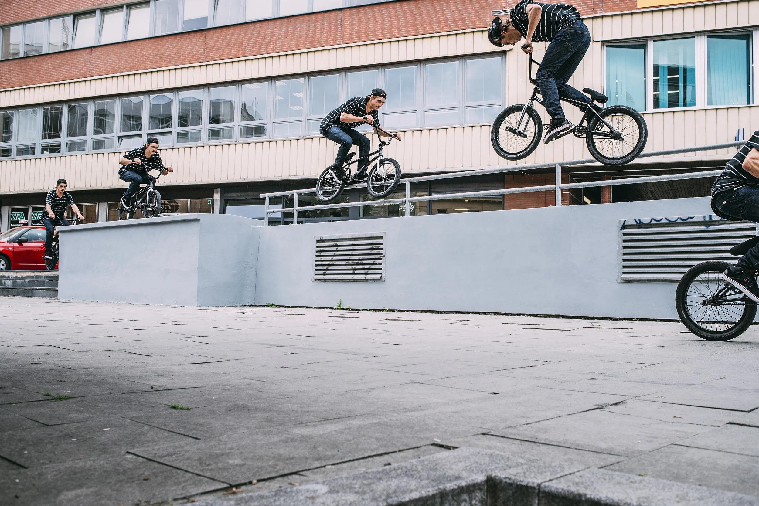 Photo: Fred Murray.