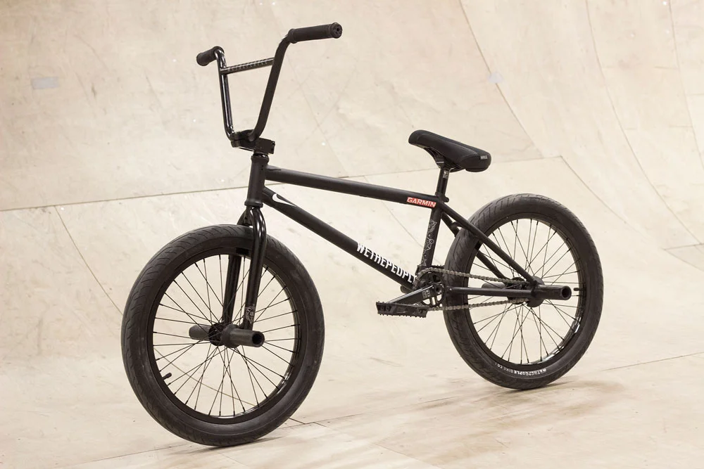 Adrian_bikeckeck_02.jpg
