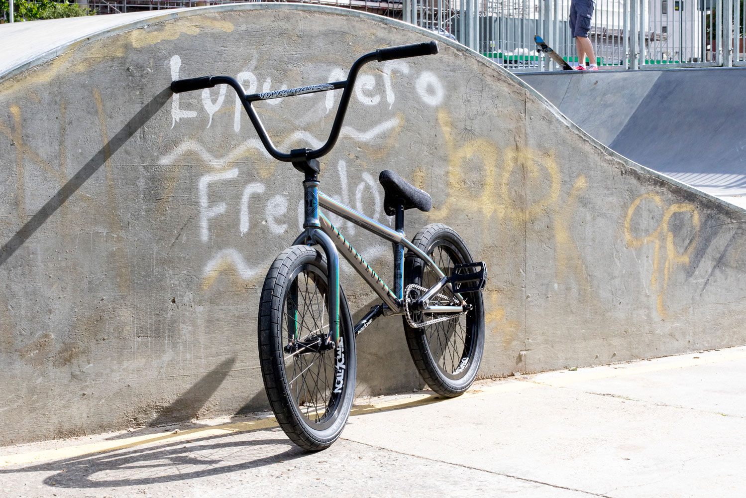 Bike_3quater_front_LR.jpg