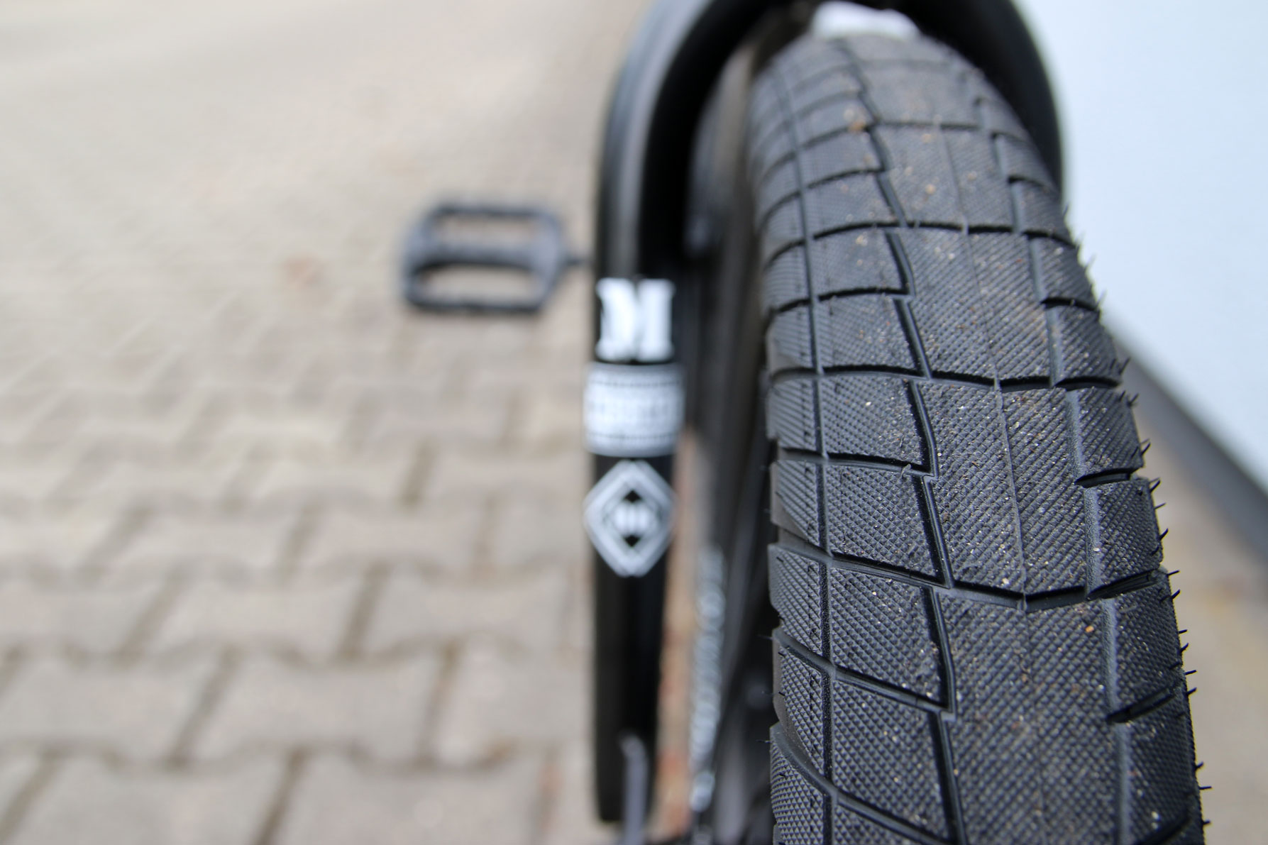 2.35 bmx tires
