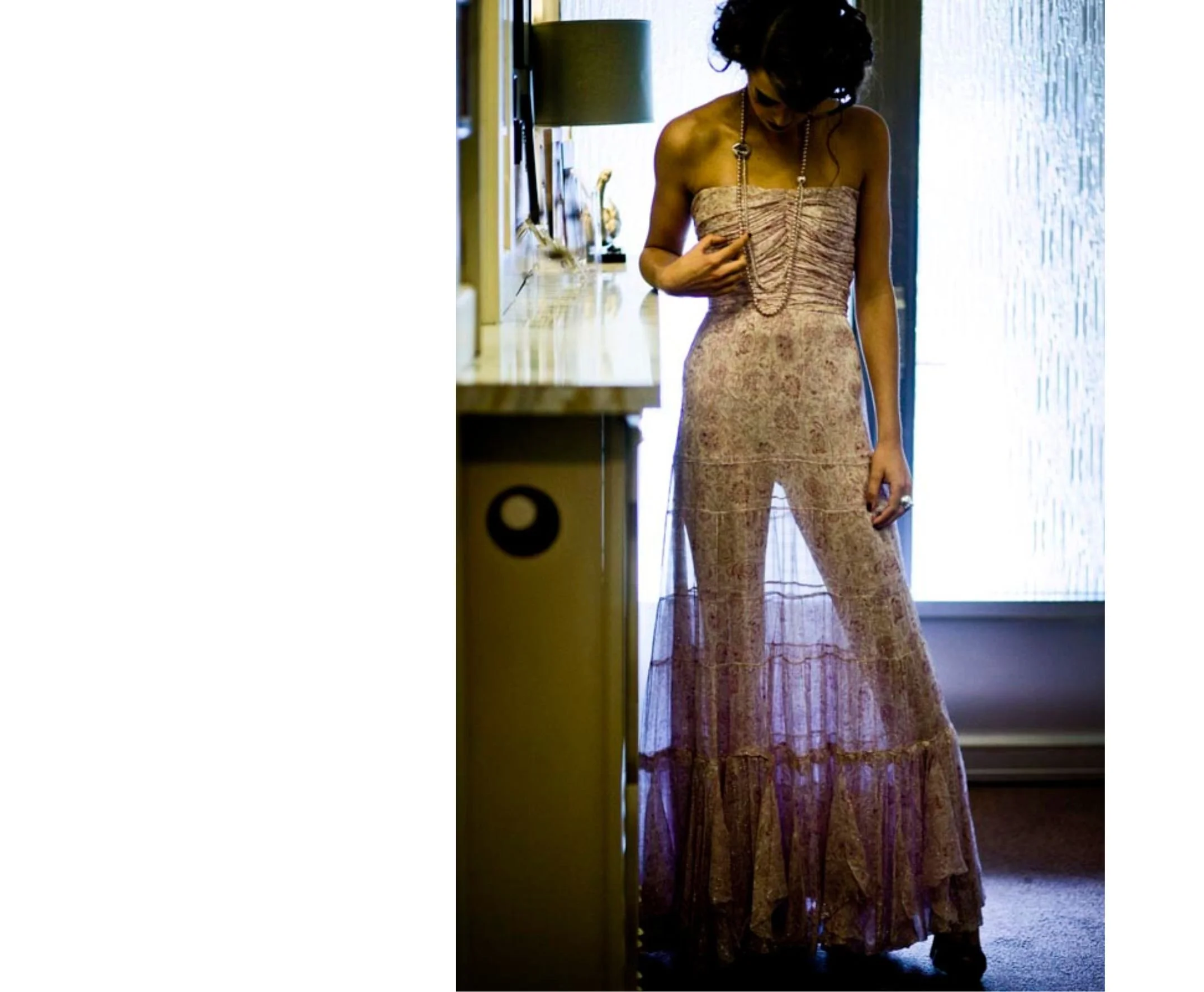 Lange halsketting met parels, bergkristal en zilver uit de juwelencollecties van Elke Peeters