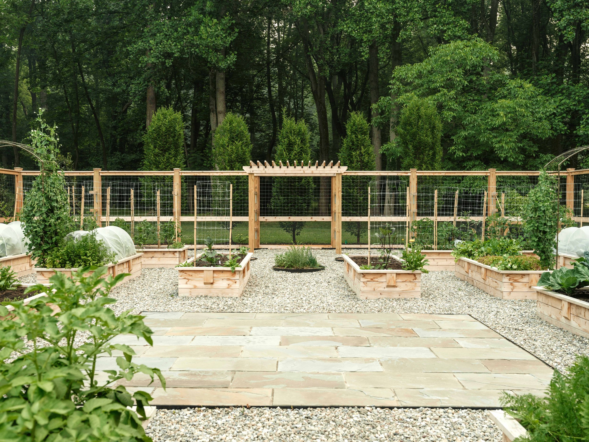 Squarecut Flagstone Patio Judson.jpg