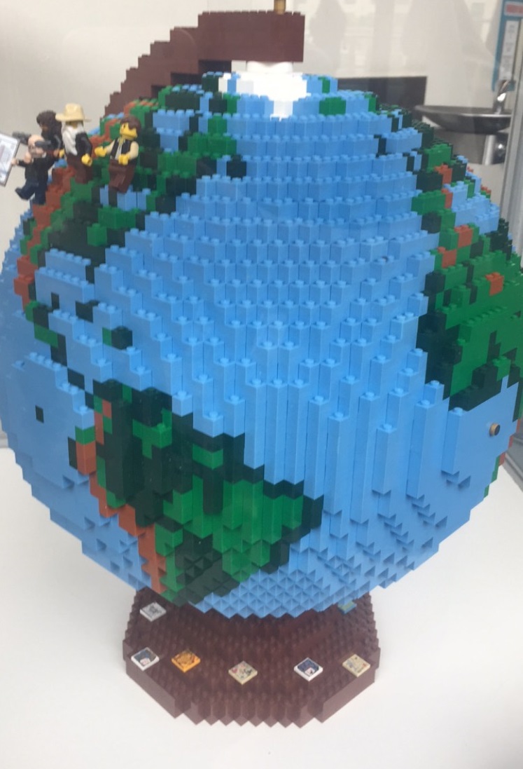 BF_UC2018_globe.jpg