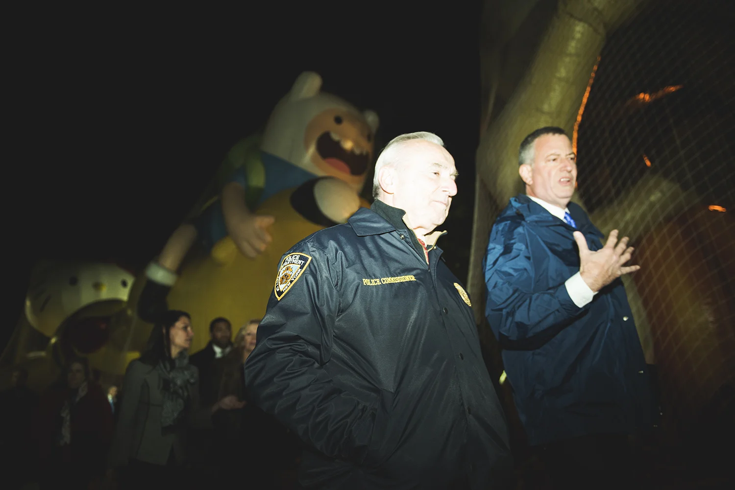 NYPD Commissioner Bill Bratton, center, and Mayor Bill de Blasio, right, attended to Macy's Balloon Inflation Night. Manhattan, NY. 2015 © Go Nakamura photography