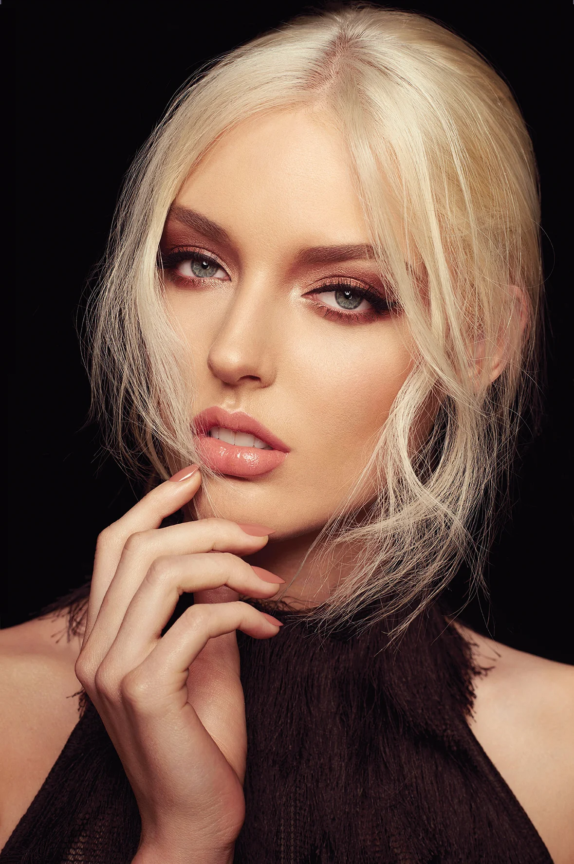 Photography: Nelson Simoneau // Makeup Direction: Charlotte Tilbury