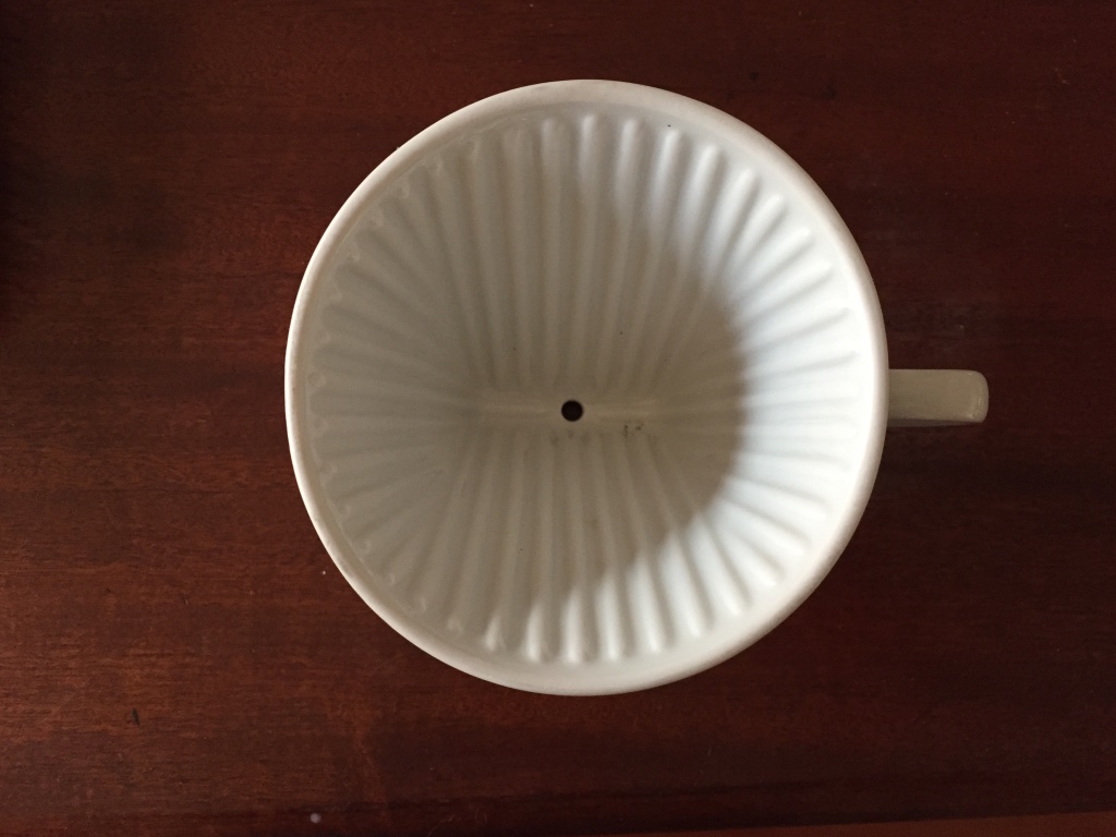 Filtro Melitta em Porcelana, visto de cima. Clássico.