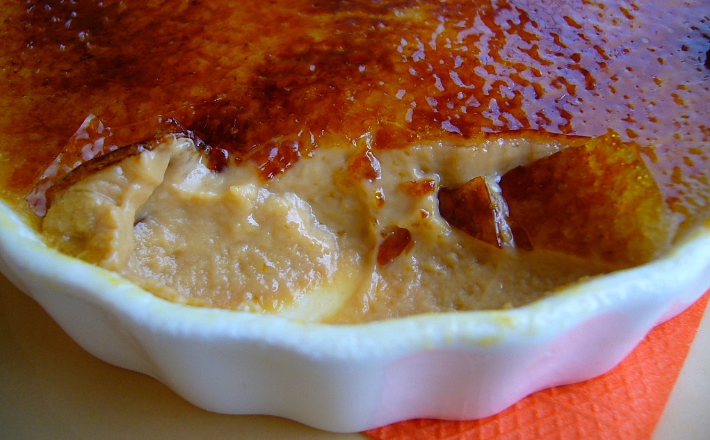 Creme Brullè Nordestino, revisão do genial chef Julien Mercier para o Mocotó, em São Paulo, SP.