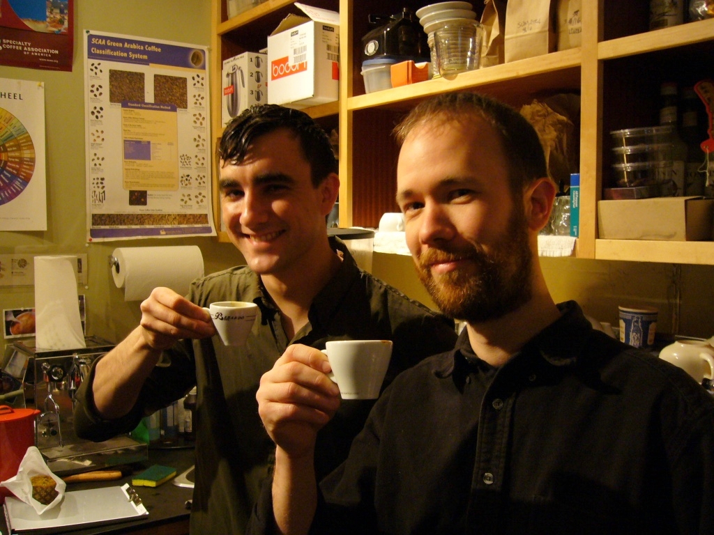 Kyle Glanville e Tony Konecny, Victrola Coffee Roasters, Seatlle, WA. Março de 2006.