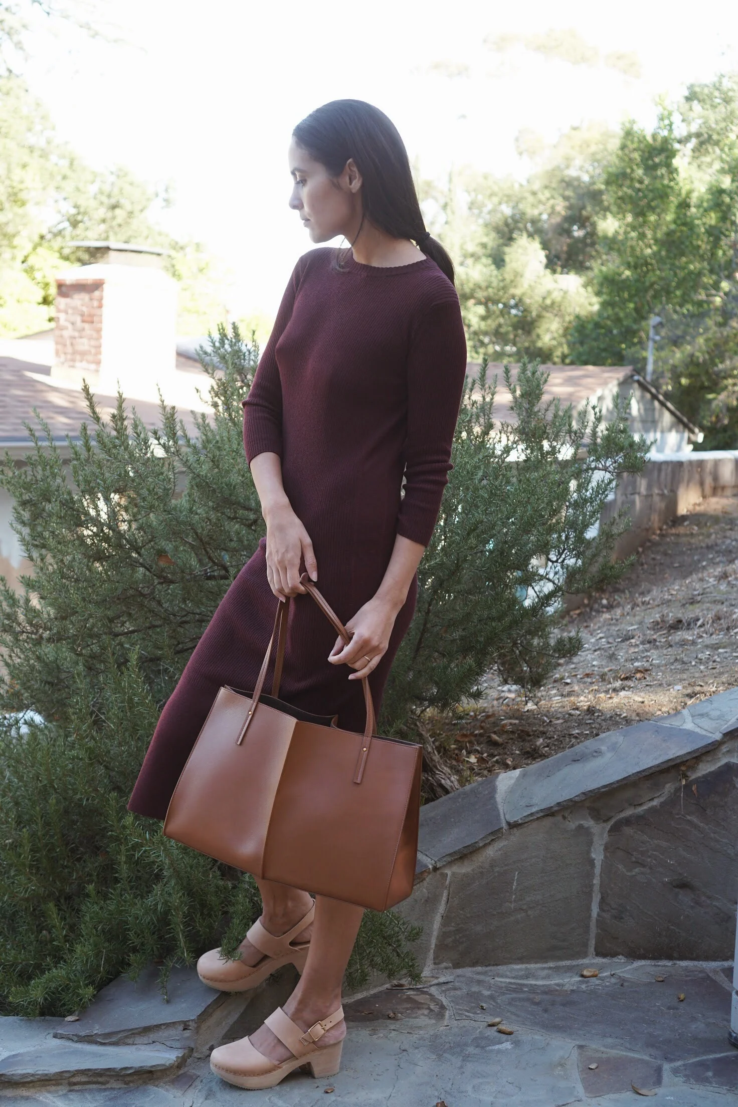 Maiyet L/S Long Fitted Sheath Dress in Maroon + Maiyet Sia East/West in Cognac + Zuzii Closed Toe Clogs in Natural.