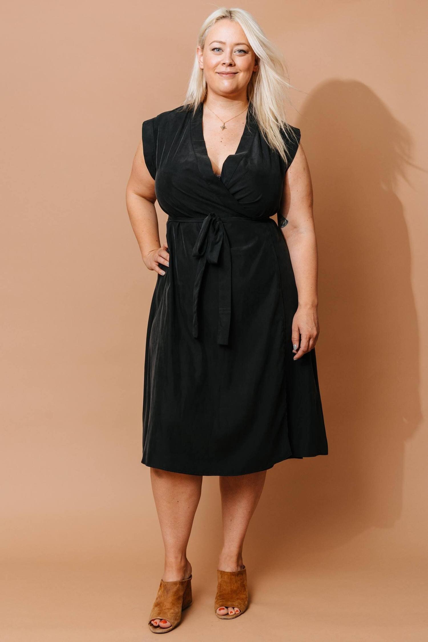 altar-black-wrap-dress-apparel-altar-603331_1500x.jpg