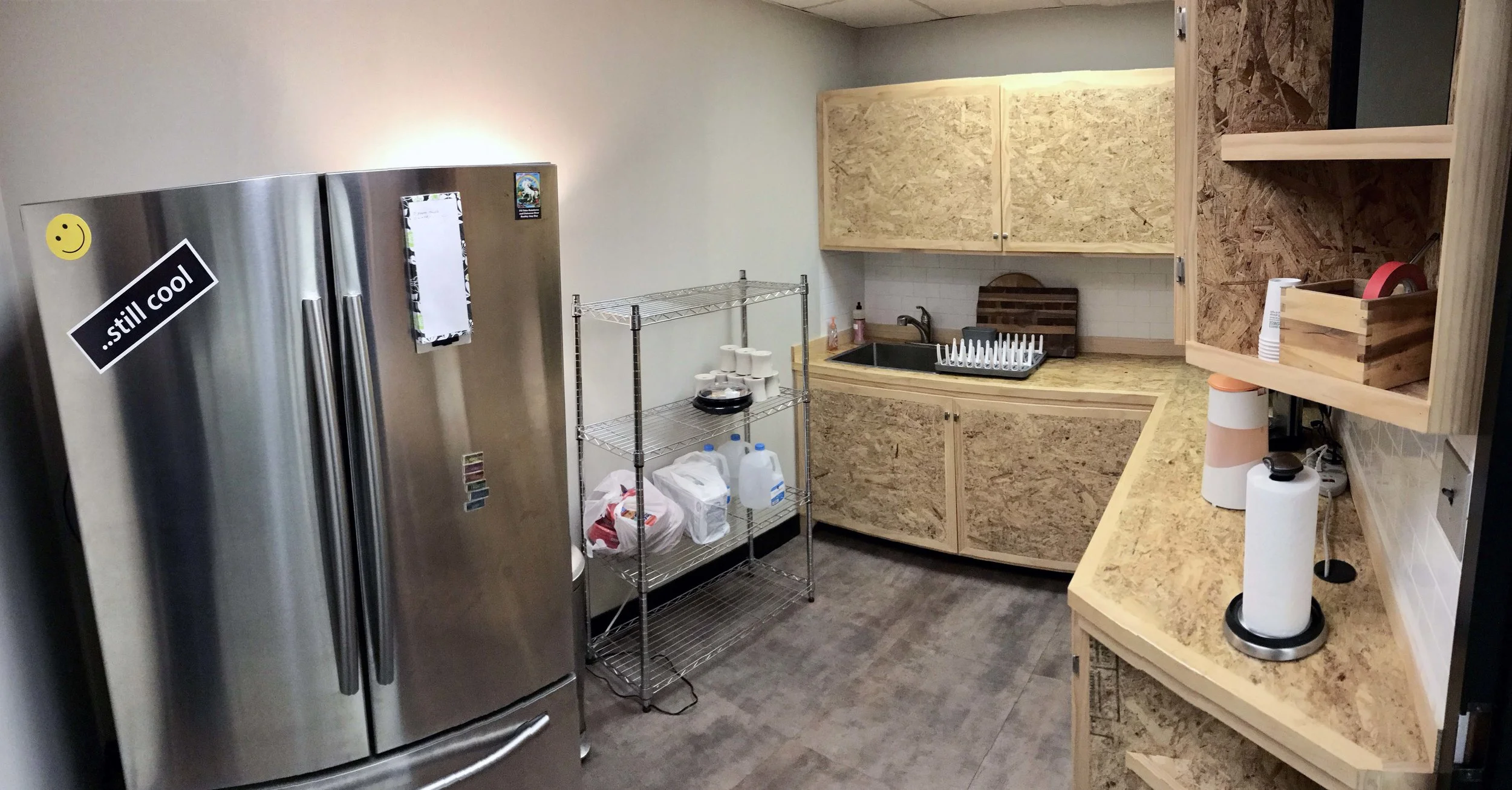 Kitchen (wide)