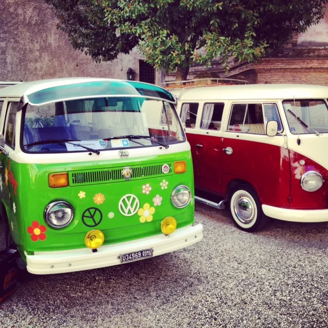 VW vans. Trastevere, Rome. Italy food and wine tour.