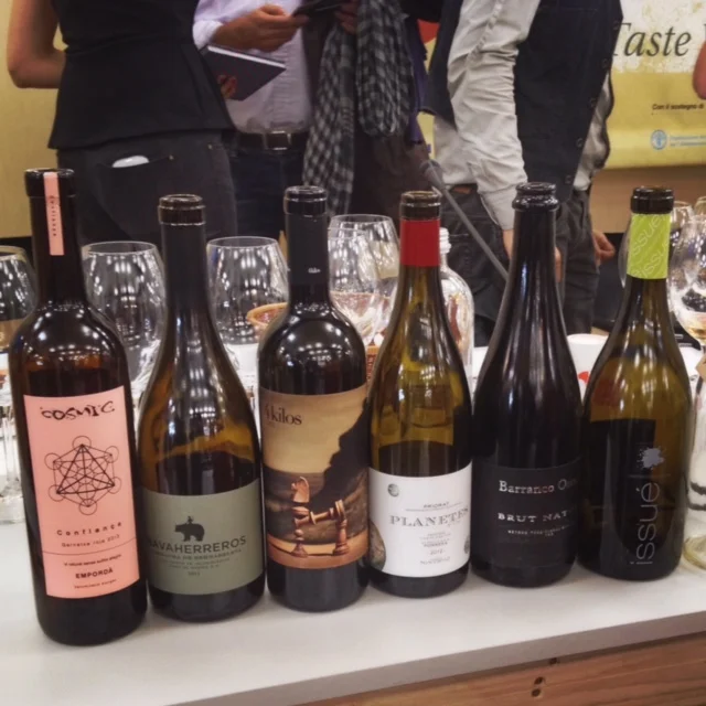 Organic wine tasting, Salone del Gusto, Turin. Morso Travel Italy food and wine tour.
