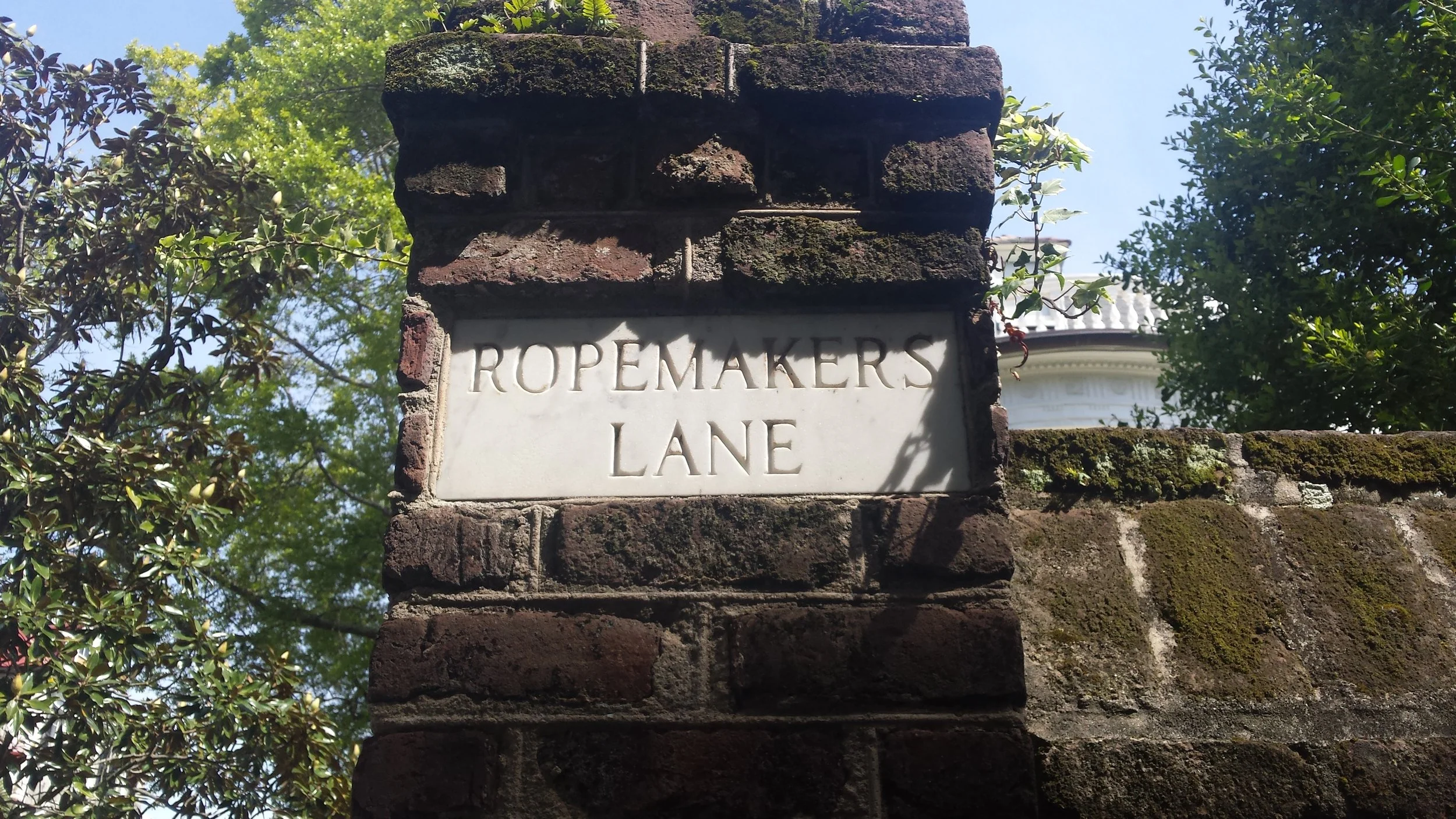 A walking tour of downtown Charleston takes you to some very interesting places.