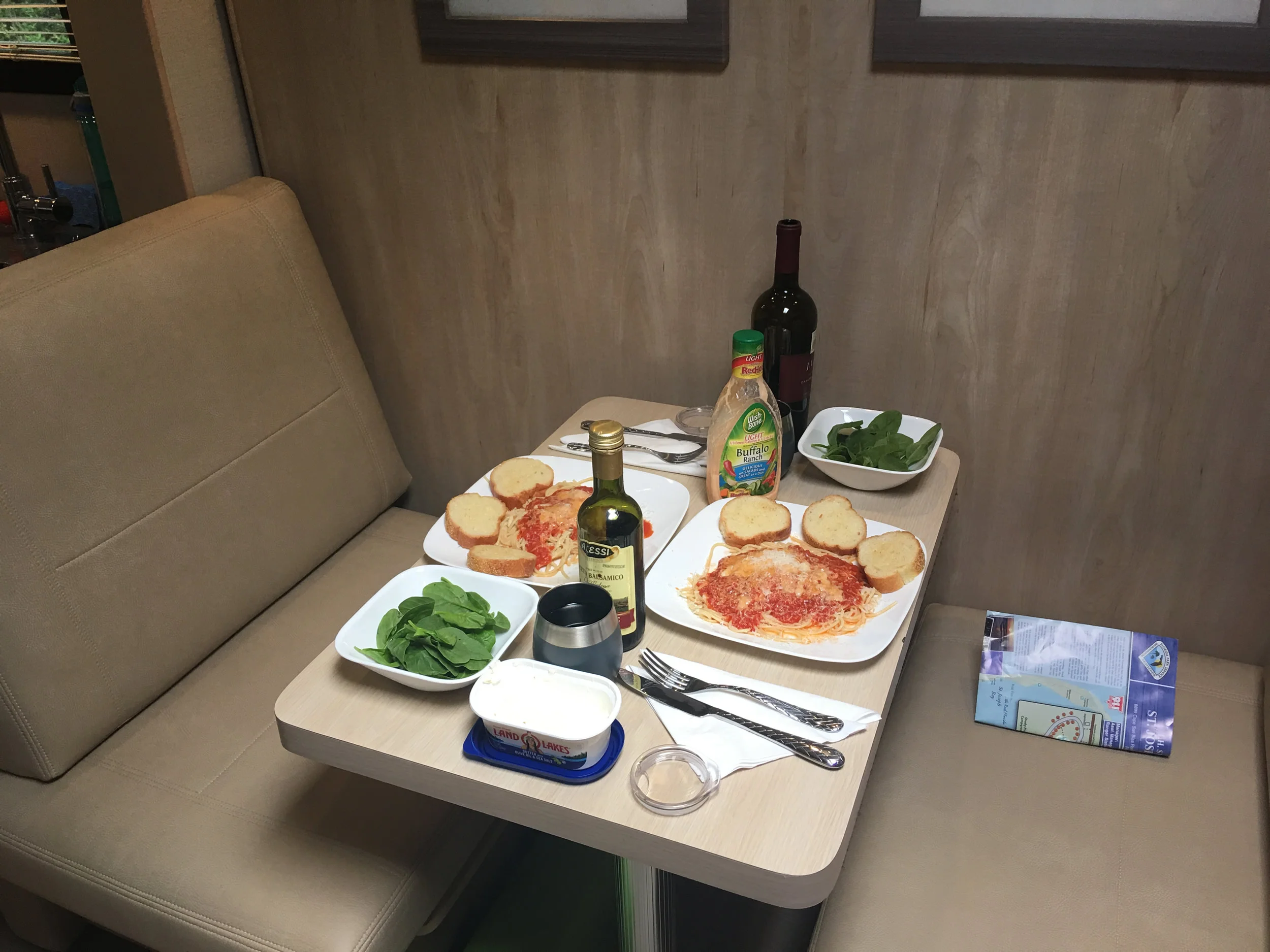 table-set-for-dinner.jpg