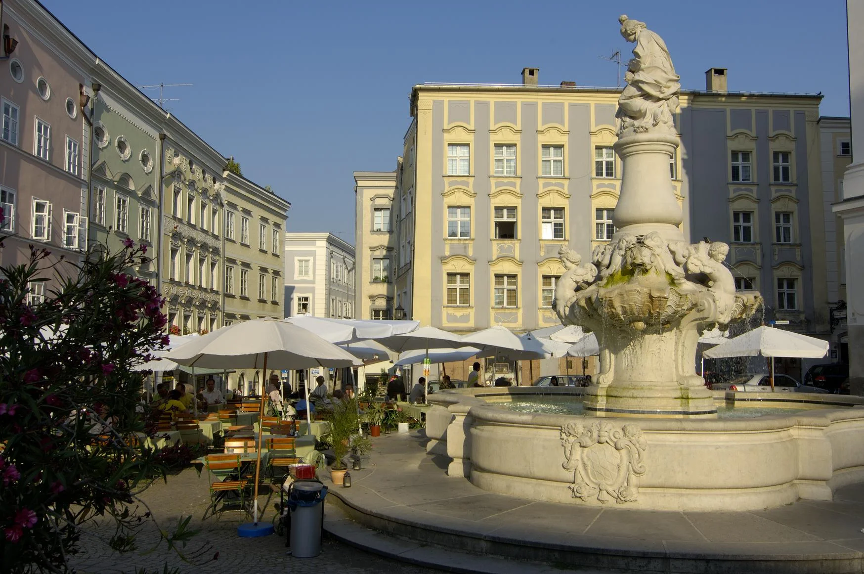 passaubudapestbrunnen.jpg