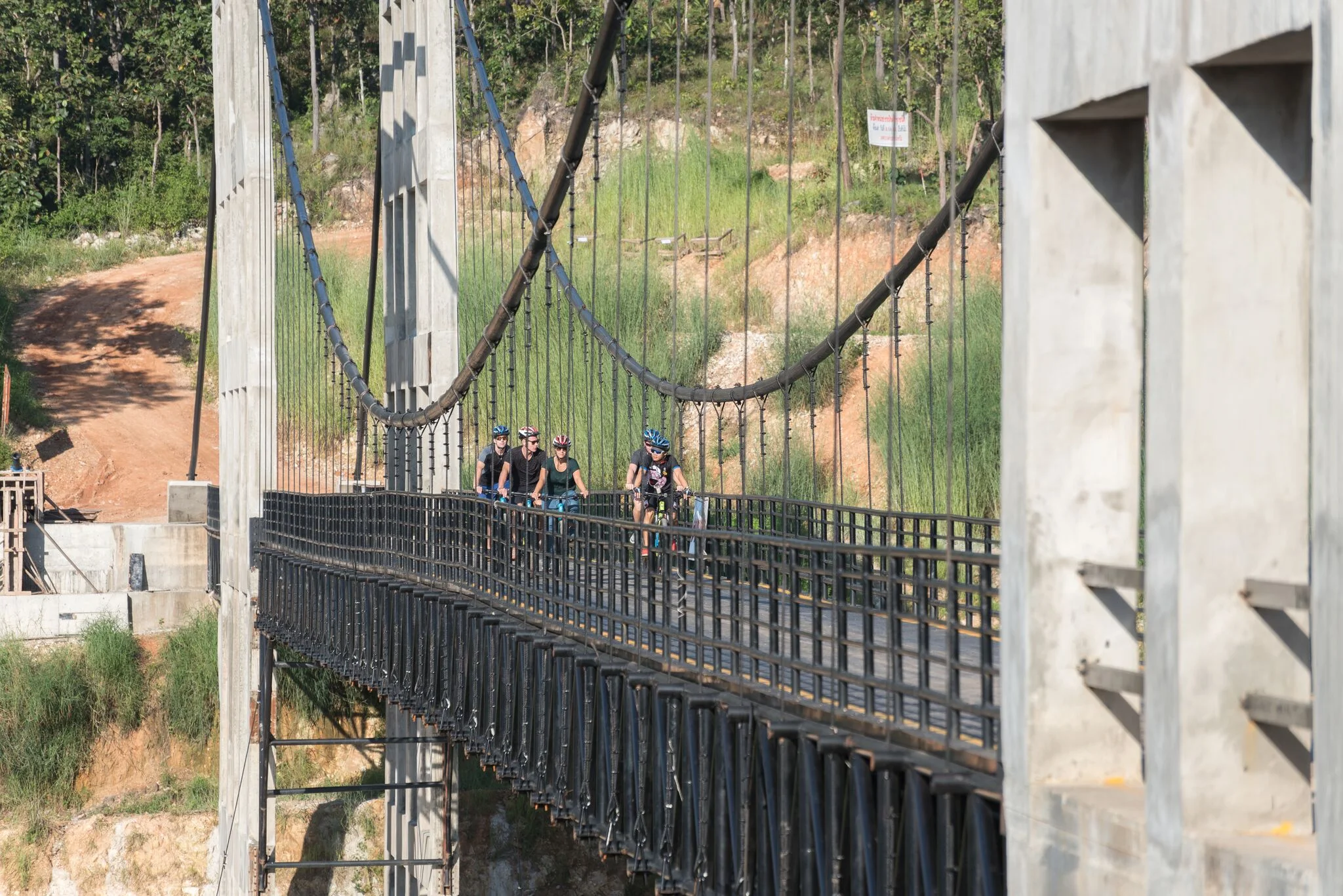 Thailand brücke.jpeg