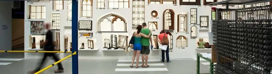 Brooking Collection, Labiennale.org