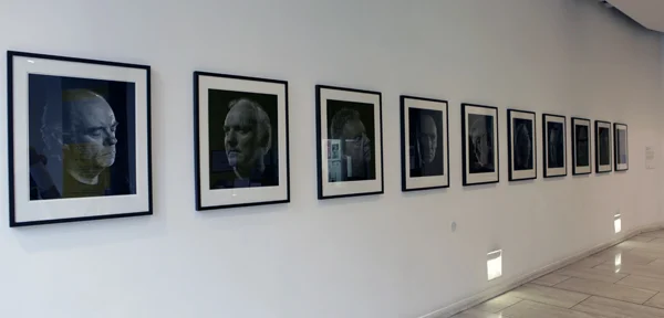 Robin Gillanders, Ten Men, 2010. http://streetlevel.everyone-rs1.com/old-site/programme/2012/robingillanders/robingillanders.html