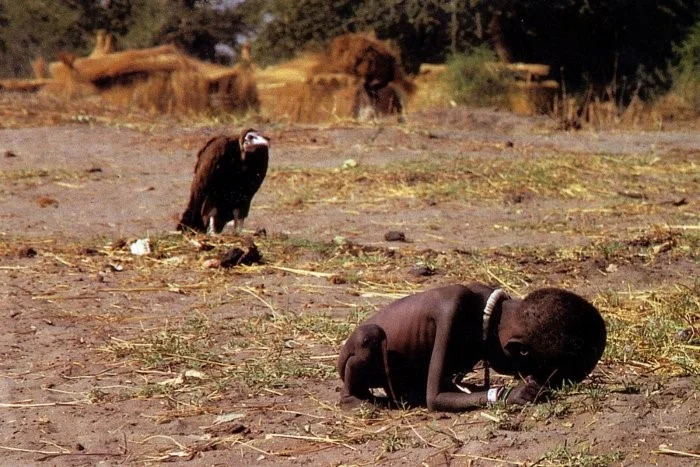 Kevin Carter , Starving Child and Vulture, 1993, Photograph, New York Times. https://iconicphotos.wordpress.com/2009/08/12/vulture-stalking-a-child/