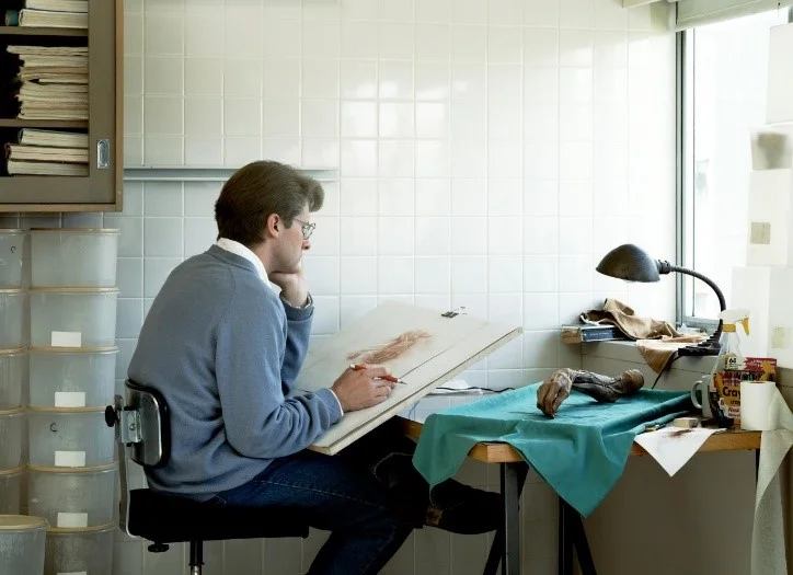 Jeff Wall, Adrian Walker, artist, Drawing from a specimen in a laboratory in the Dept. of Anatomy at the University of British Columbia, 1992. 119 x 164 cm, Transparency in Lightbox, National Gallery of Victoria https://www.ngv.vic.gov.au/exhibition/jeff-wall-photographs/