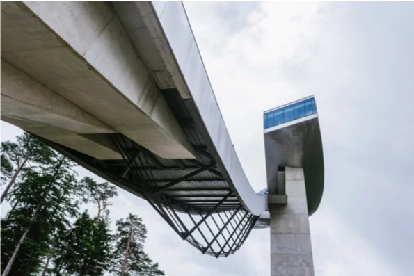 https://www.freundevonfreunden.com/city/innsbruck-austria/quintessential-modern-by-zaha-hadid-innsbrucks-bergisel-ski-jump/