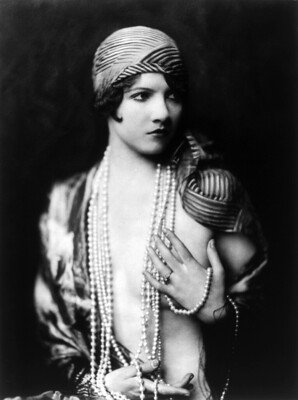 Alfred Cheney Johnston, 1885-1971