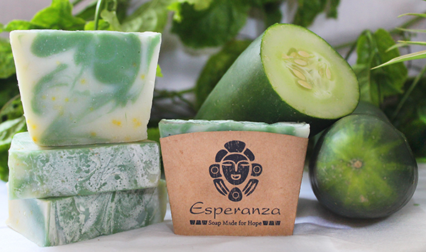 Caribbean Cucumber Aloe - Made with Aloe gel, Cucumber water and peppermint essential oils. Made in the DR. 