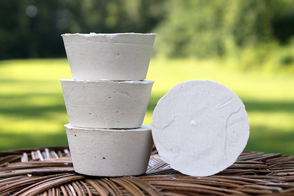 Shaving Soaps - Soap with clays and extra coconut oil for an abundant, smooth lather. Essential oils of cedar and pine. Made in the US & DR.