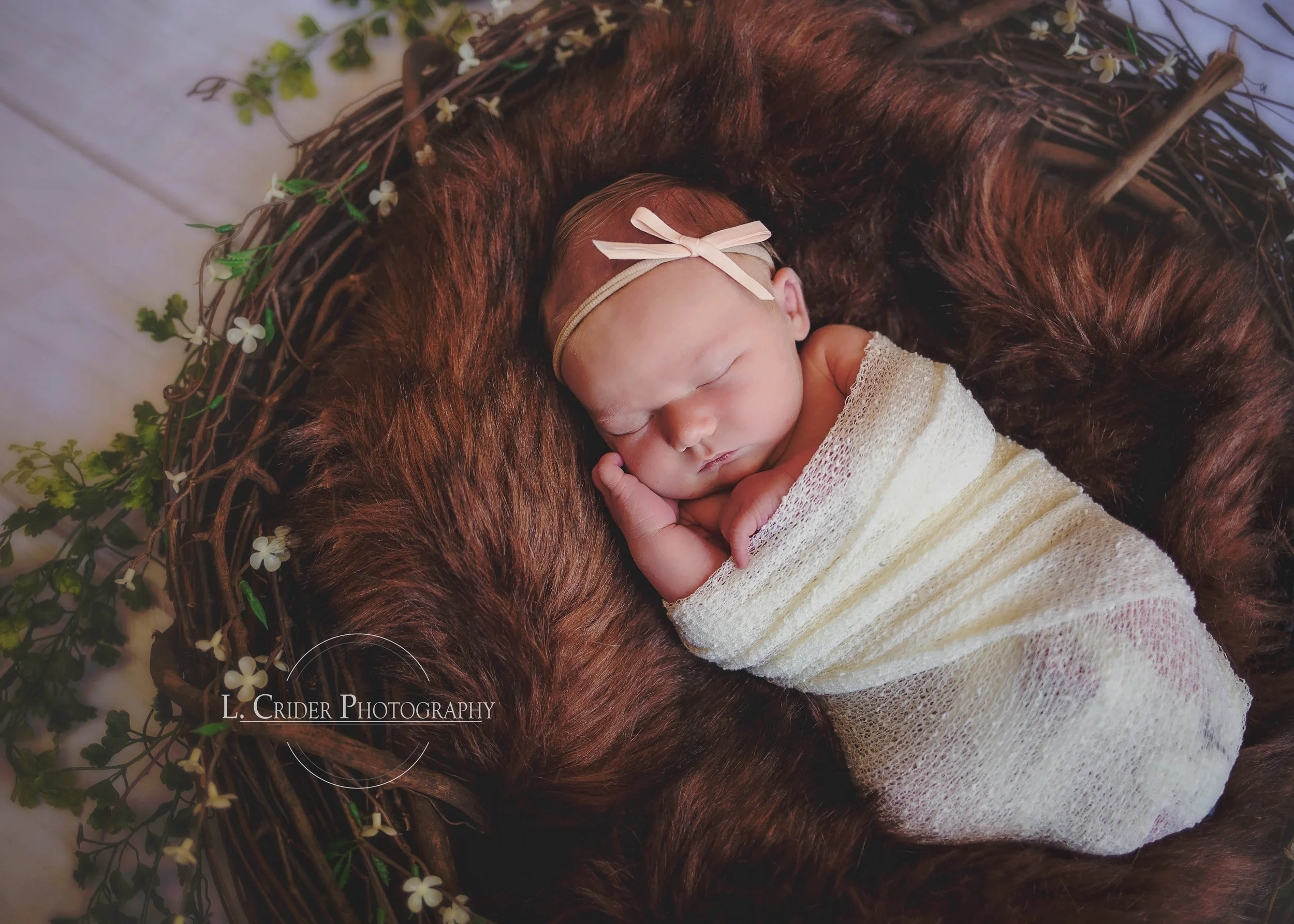 l. crider photography newborn