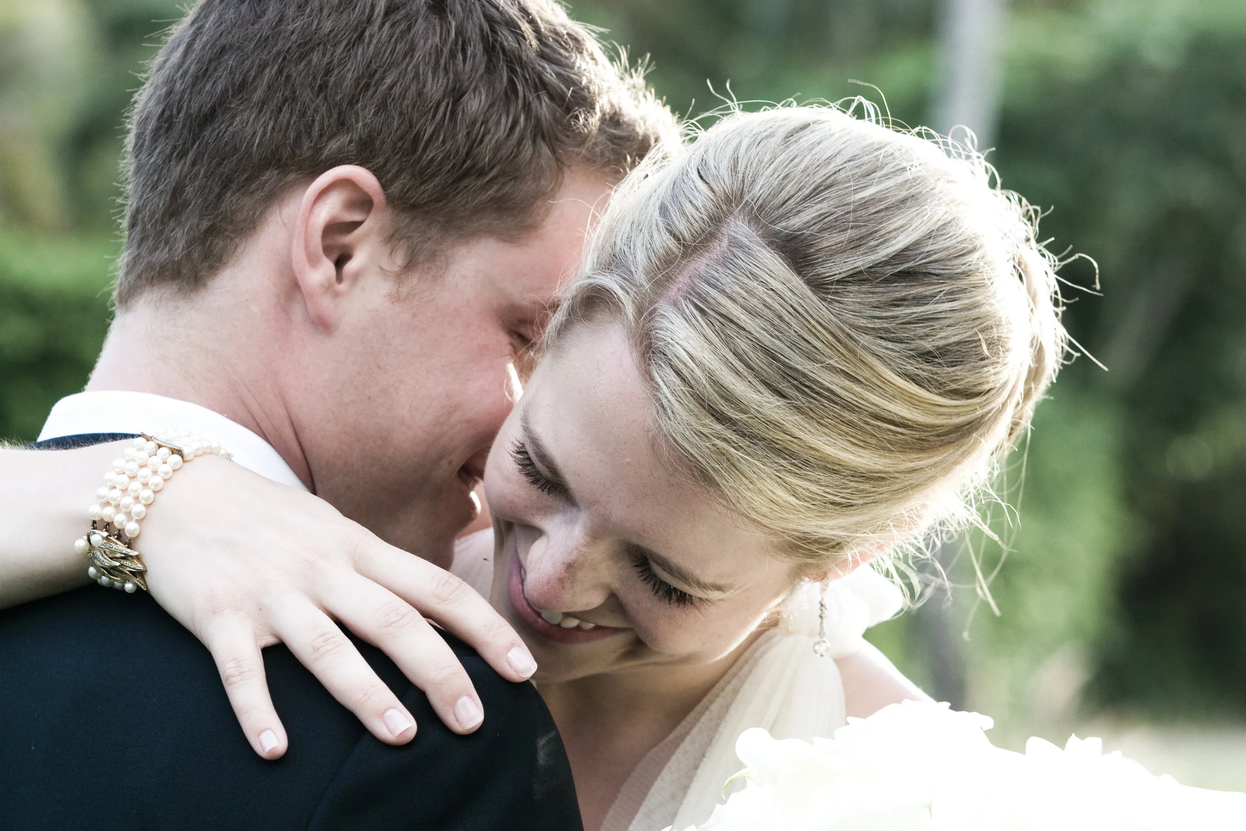 Ocean Lawn Breakers — Nancy Cohn weddings