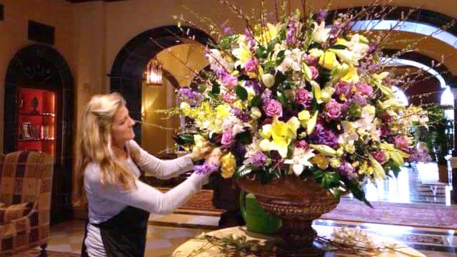 DIY Garden-Cut Bouquet with Petra Van Baar