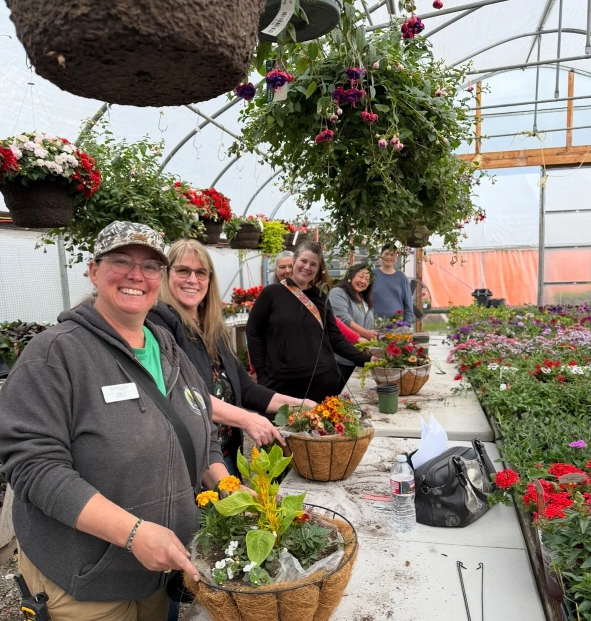 It&rsquo;s officially hanging basket season 🌸🌿

Join us for a hands-on class where you&rsquo;ll create your own beautiful porch-ready hanging basket from start to finish! Led by New Leaf plant specialist, Jen, you&rsquo;ll be guided through designi