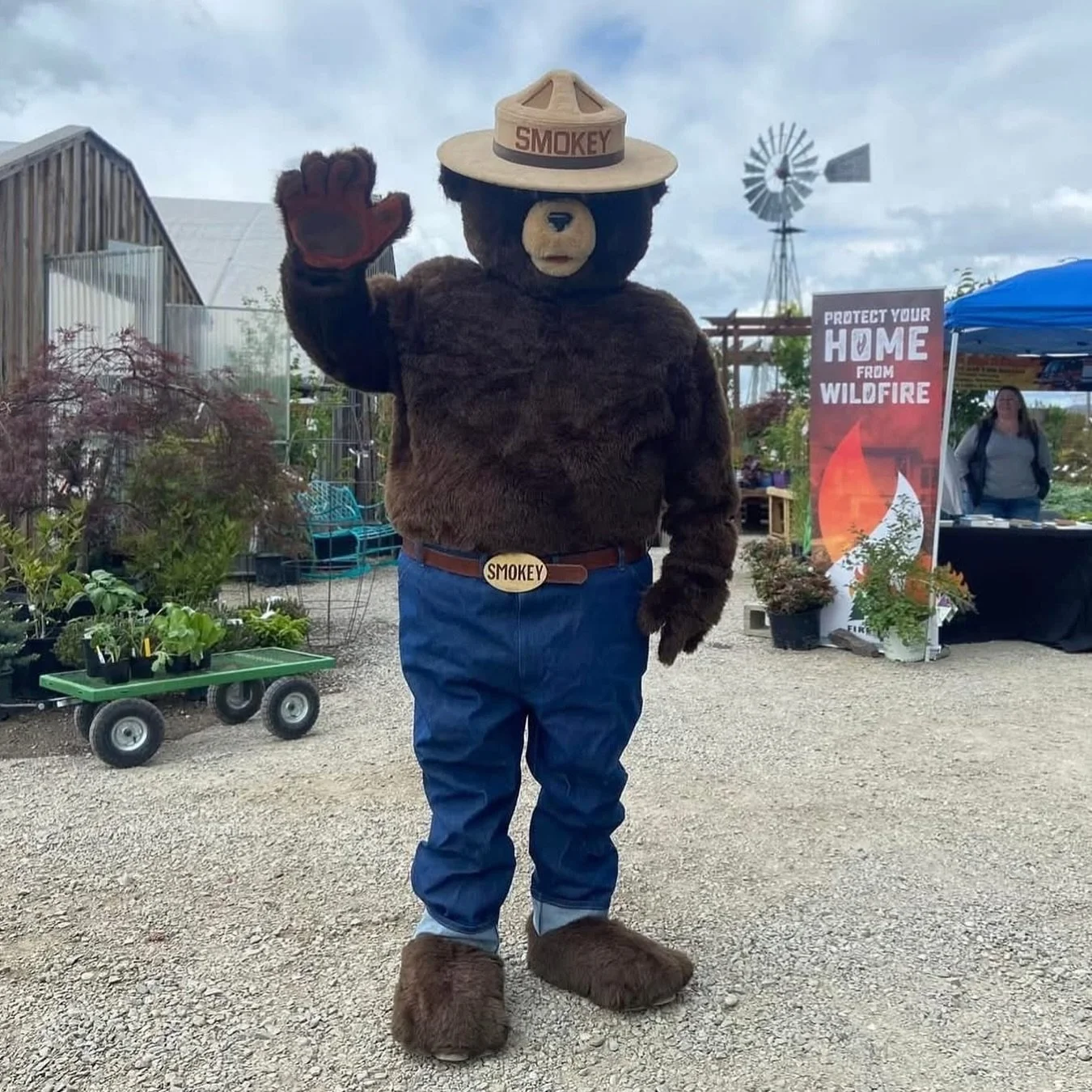 Excitement is in the air as we announce a special treat for all forest and nature lovers!

Get ready as we welcome a very special appearance by none other than Smokey the Bear himself! 🐻 Come see Smokey tomorrow, Saturday, May 16th from 10:00 AM-10: