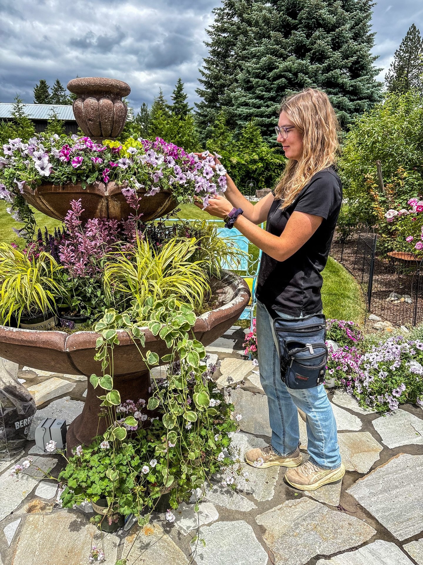 🌸 Looking for something fun to do tomorrow? Spend the day exploring the beautiful gardens on the Coeur d&rsquo;Alene Garden Club Tour! 🌿

This year&rsquo;s tour is especially exciting for us because we have a display at the garden on Strahorn! Stop